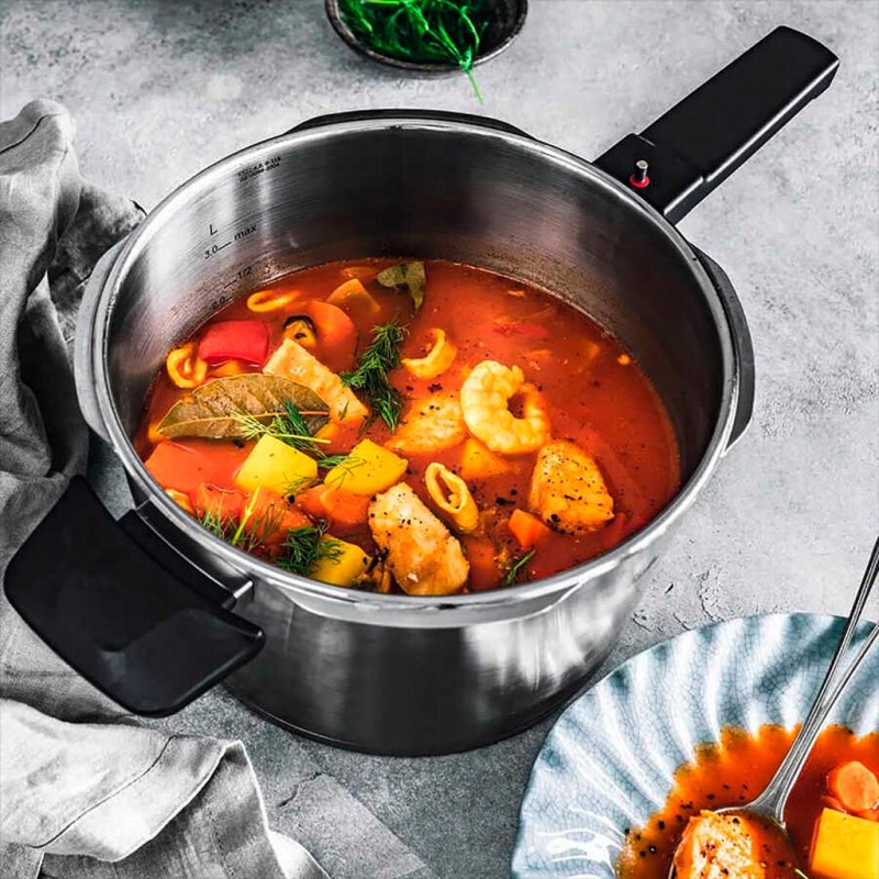FISSLER VITAQUIK GLOSY PREMIUM 6+3,5 DÜDÜKLÜ TENCERE