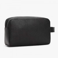 TOMMY HILFIGER SİYAH ERKEK ÇANTA SS25 TH MONOGRAM WASHBAG AM0AM13255BDS TOMMY HILFIGER SİYAH ERKEK ÇANTA SS25 TH MONOGRAM WASHBAG AM0AM13255BDS