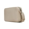 CALVIN CLEIN BEJ KADIN ÇANTA SS25 EMBOSSED LOGO CAMERA K60K612555W75