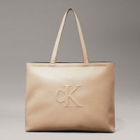 CALVIN CLEIN BEJ KADIN ÇANTA SS25 SCULPTED SLIM TOTE LV04K3070GPBF