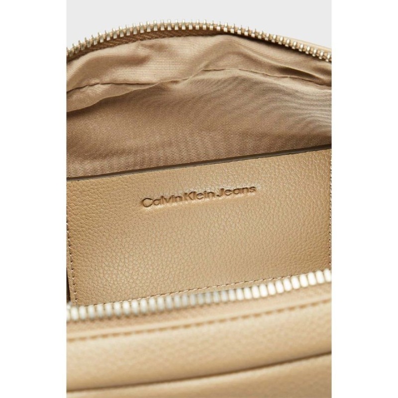 CALVIN CLEIN BEJ KADIN ÇANTA SS25 ULTRALIGHT EW DBLE ZIP CAMERA LV04K3124GPBF