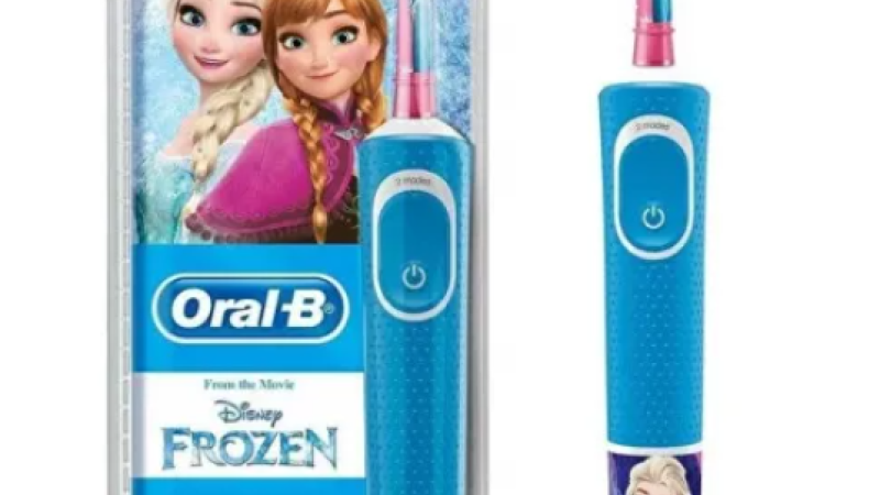 ORAL-B D100 VITALITY FROZEN ŞARJLI DİŞ FIRÇASI